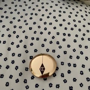 Charlotte tilbury powder